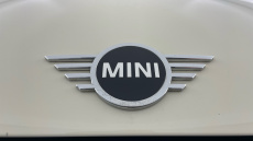 MINI Hatchback 1.5 Cooper Classic 5dr Auto Petrol Hatchback